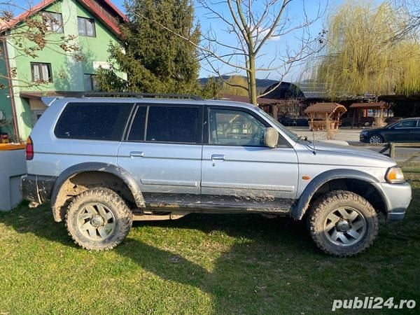 Second-hand Mitsubishi Pajero Sport 85 CP (62 kW) 2003 SUV