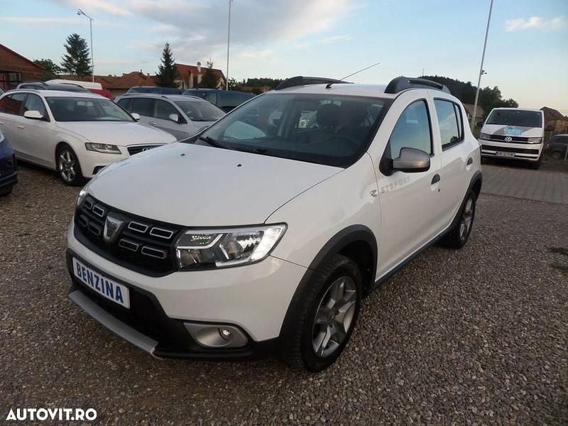Culoarealb Utilizat 2019 Dacia Sandero Stepway Hatchback | 6.900 EUR (Preț bun) - Imagine 1/4