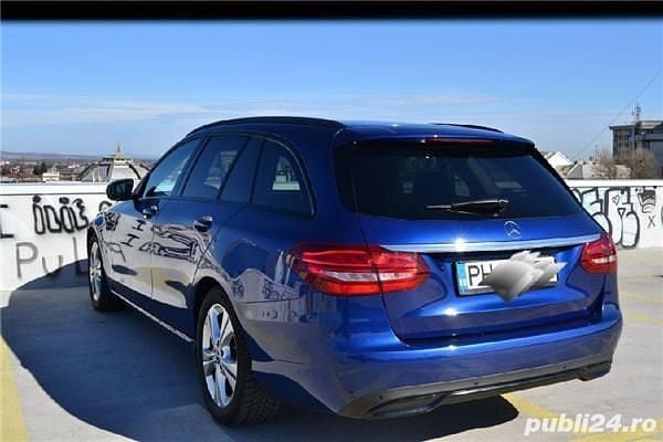 Second-hand Mercedes A220 170 CP (125 kW) 2017 Albastru Break