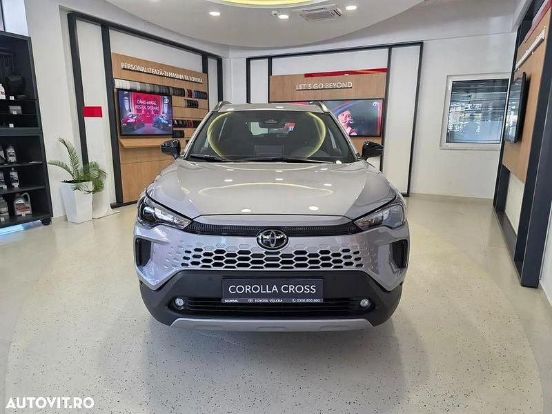 Culoareargint Nouă 2025 Toyota Corolla Cross SUV | 34.916 EUR - Imagine 1/4