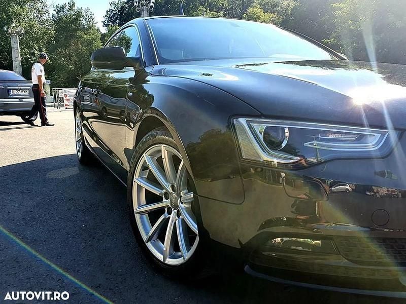 Culoarenegru Utilizat 2015 Audi A5 Sportback S-Line Berlinǎ | 9.570 EUR - Imagine 1/4