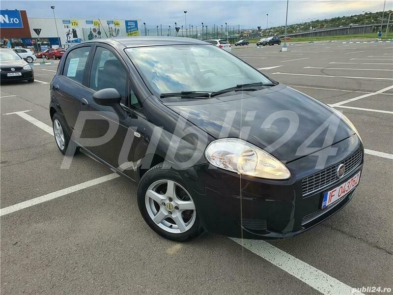 Negru Utilizat 2010 Fiat Grande Punto Hatchback | 3.765 EUR - Imagine 1/4