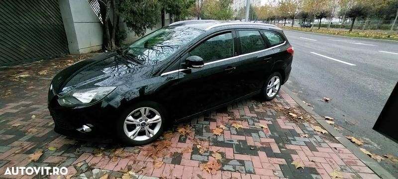 Second-hand Ford Focus Titanium 115 CP (84 kW) 2013 Culoarenegru Break