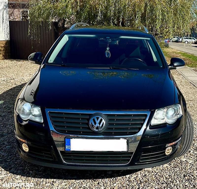 Culoarenegru Utilizat 2009 VW Passat Sportline Break | 4.500 EUR (Preț OK) - Imagine 1/4