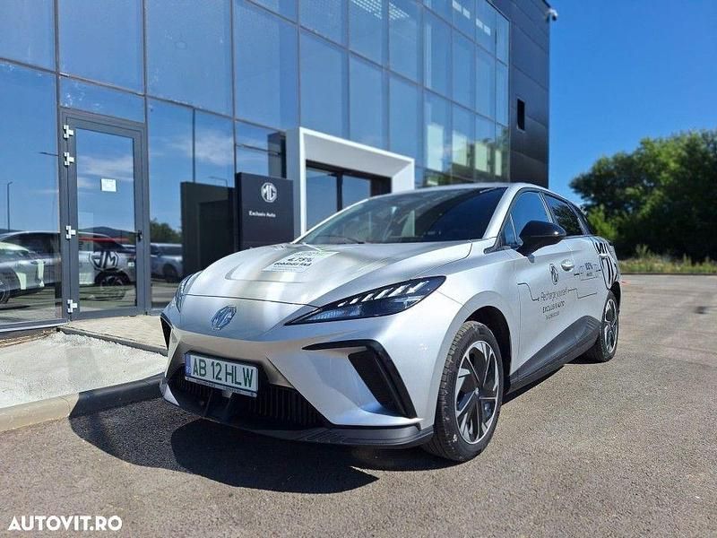 Argint Utilizat 2023 MG MG4 EV Hatchback | 29.800 EUR - Imagine 1/4