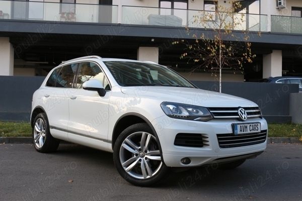 Alb Utilizat 2014 VW Touareg SUV | 16.480 EUR (Super Preț) - Imagine 1/4