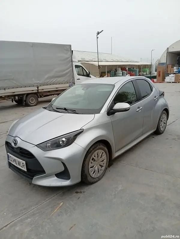 Second-hand 2022 Mazda 2 Hatchback | 15.500 EUR (Preț OK) - Imagine 1/4