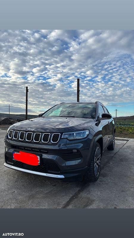 Culoaregri Utilizat 2021 Jeep Compass Limited SUV | 21.000 EUR (Scump) - Imagine 1/4