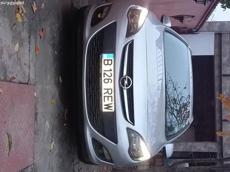 Gri Utilizat 2014 Opel Astra Break | 4.500 EUR (Preț OK) - Imagine 1/4