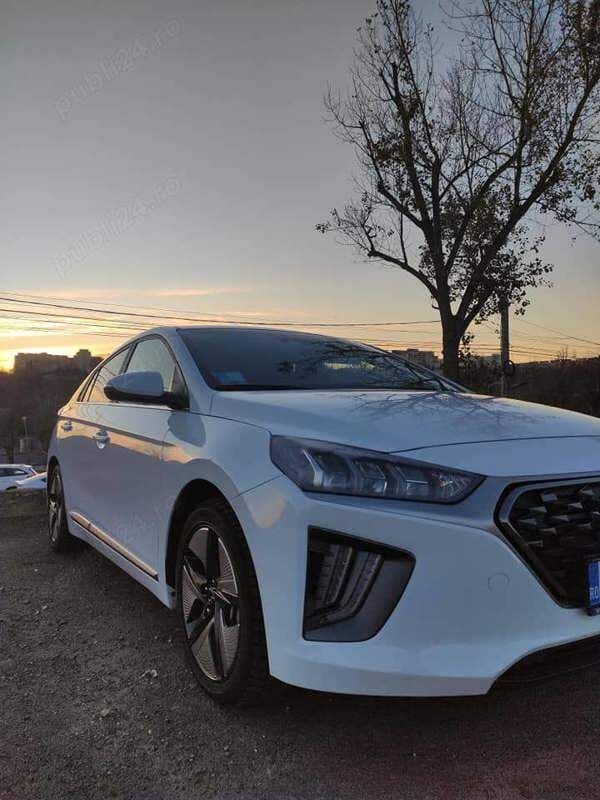 Alb Utilizat 2021 Hyundai Ioniq Eco Berlinǎ | 22.000 EUR - Imagine 1/4