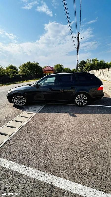 Second-hand BMW 520 Exclusive 177 CP (130 kW) 2009 Culoarenegru Break
