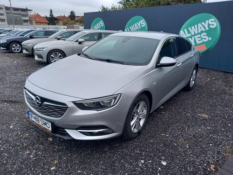 Gri Utilizat 2017 Opel Insignia Berlinǎ | 12.500 EUR (Scump) - Imagine 1/4