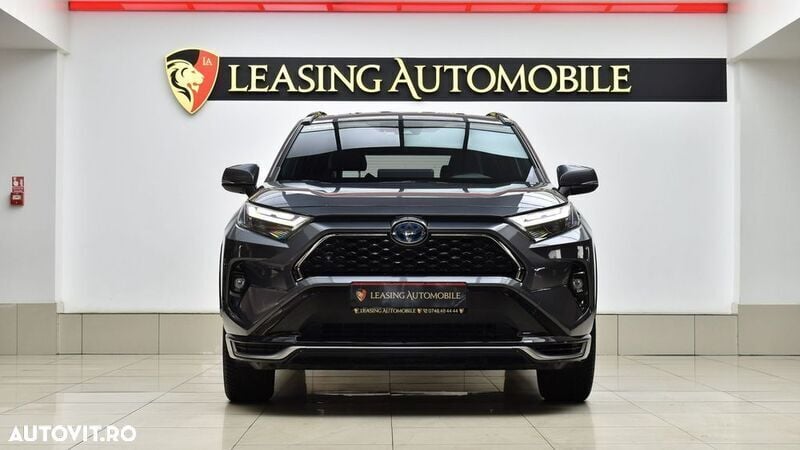 Second-hand Toyota RAV4 Hybrid Style 306 CP (225 kW) 2023 Gri SUV