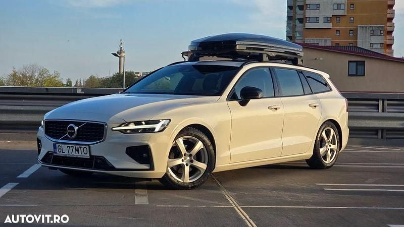 Culoarealb Utilizat 2020 Volvo V60 R-Design Break | 17.600 EUR (Scump) - Imagine 1/4