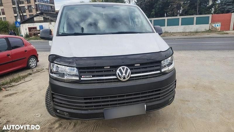 Culoarealb Utilizat 2017 VW Transporter Van | 16.000 EUR (Preț OK) - Imagine 1/4