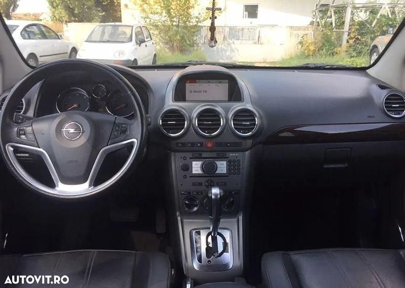 Culoarealbastru Utilizat 2007 Opel Antara SUV | 3.500 EUR (Preț bun) - Imagine 1/3