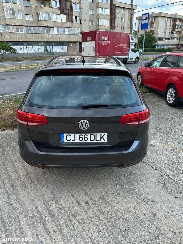 Second-hand VW Passat Comfortline 150 CP (110 kW) 2016 Culoaremaro Break