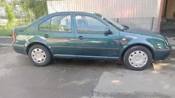 Utilizat 2004 VW Bora Berlinǎ | 1.500 EUR (Preț bun) - Imagine 1/4