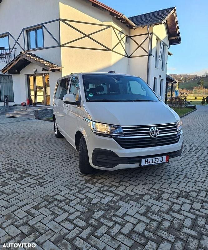 Second-hand VW Multivan Life 150 CP (110 kW) 2020 Gri Van