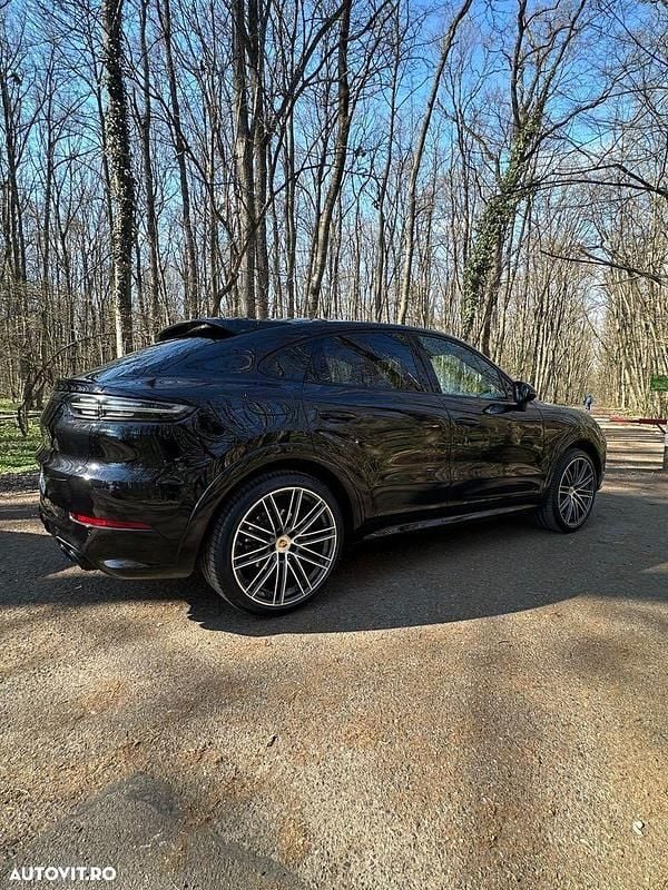 Negru Utilizat 2020 Porsche Cayenne SUV | 58.850 EUR (Puțin scump) - Imagine 1/4
