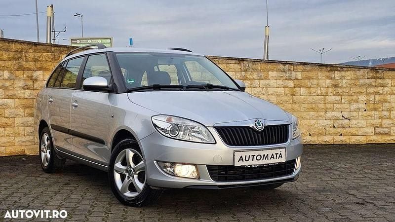 Culoaregri Second-hand 2013 Skoda Fabia Elegance Break | 4.790 EUR (Preț OK) - Imagine 1/4
