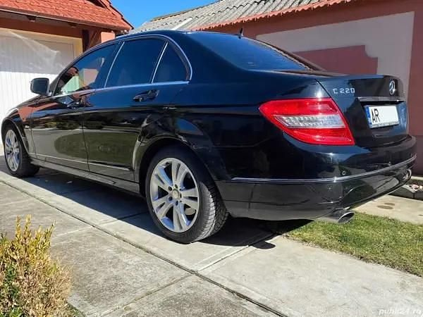Second-hand Mercedes C220 125 CP (91 kW) 2009 Berlinǎ