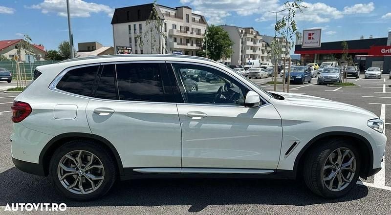 Alb Utilizat 2018 BMW X3 xLine SUV | 24.250 EUR (Preț OK) - Imagine 1/4