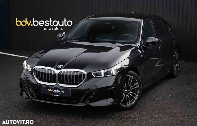 Culoarenegru Utilizat 2024 BMW 520 M Sport Berlinǎ | 53.990 EUR (Preț OK) - Imagine 1/4