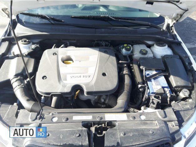 Second-hand Chevrolet Cruze 123 CP (90 kW) 2011 Alb Berlinǎ