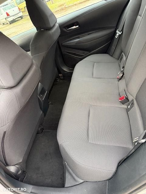 Second-hand Toyota Corolla Eco 125 CP (91 kW) 2023 Culoaregri Berlinǎ