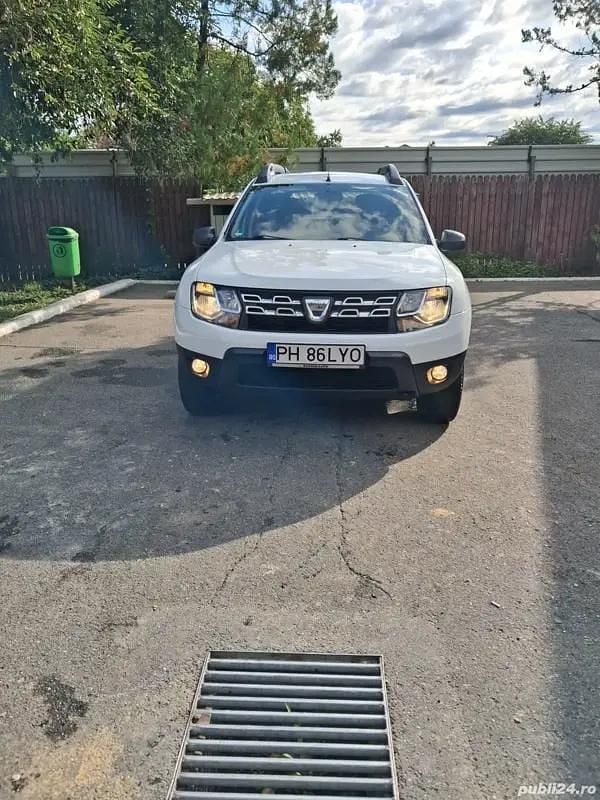 Utilizat 2016 Dacia Duster SUV | 7.600 EUR (Preț bun) - Imagine 1/4