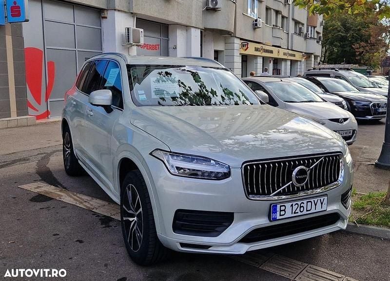 Culoaregalbeuriu Utilizat 2020 Volvo XC90 Momentum SUV | 25.800 EUR (Preț OK) - Imagine 1/4