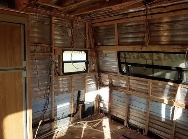 Utilizat 2008 VW Crafter Van | 1.000 EUR (Super Preț) - Imagine 1/4