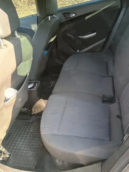 Second-hand Opel Astra 110 CP (80 kW) 2011 Hatchback