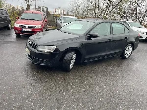 Second-hand VW Jetta 110 CP (80 kW) 2014 Berlinǎ