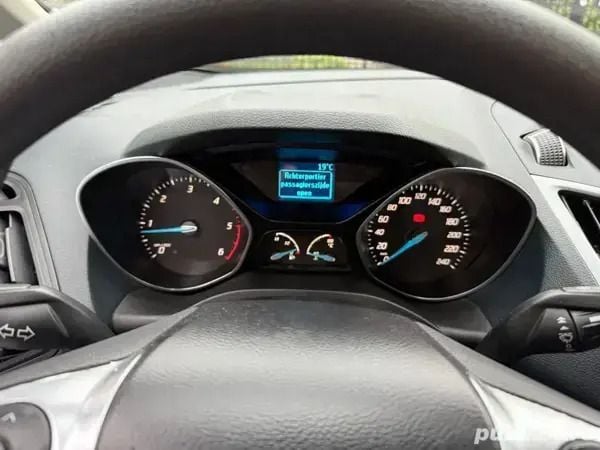 Utilizat 2013 Ford C-MAX Monovolum | 4.500 EUR (Super Preț) - Imagine 1/4