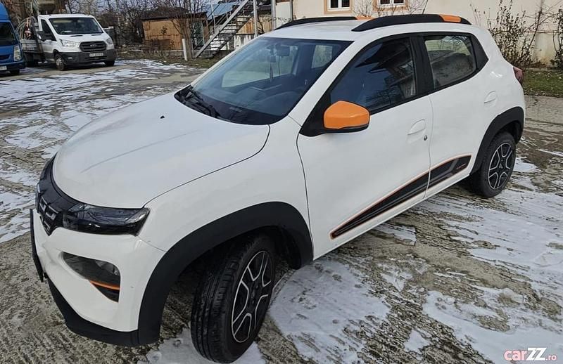 Second-hand Dacia Spring 47 kW (65 CP) 2022 Hatchback