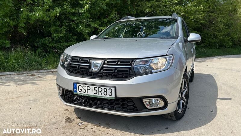 Gri Utilizat 2016 Dacia Logan MCV Ambiance Break | 6.200 EUR (Preț OK) - Imagine 1/4
