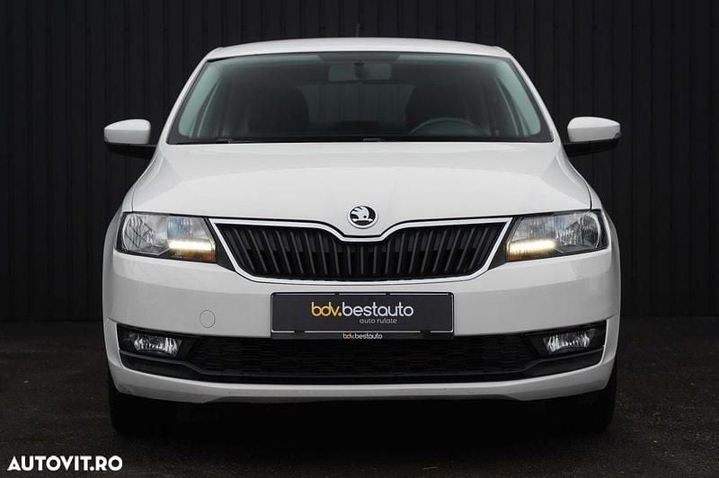 Second-hand Skoda Rapid 95 CP (69 kW) 2019 Culoarealb Hatchback