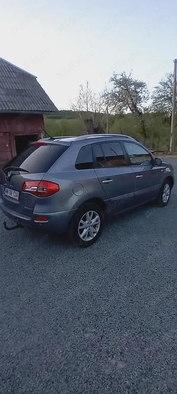 Utilizat 2009 Renault Koleos SUV | 5.500 EUR (Puțin scump) - Imagine 1/2