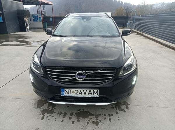Utilizat 2015 Volvo XC60 SUV | 14.600 EUR (Scump) - Imagine 1/4