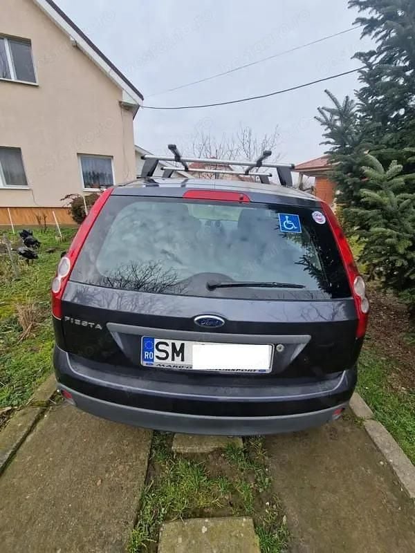 Second-hand Ford Fiesta 55 CP (40 kW) 2007 Gri Hatchback