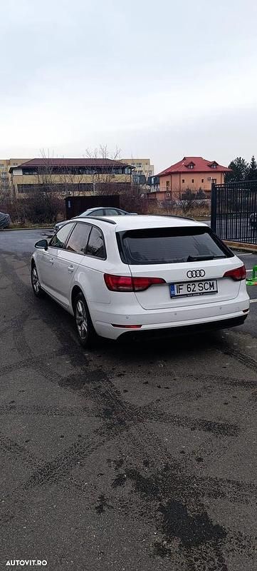 Second-hand Audi A4 Ambiente 150 CP (110 kW) 2016 Alb Break