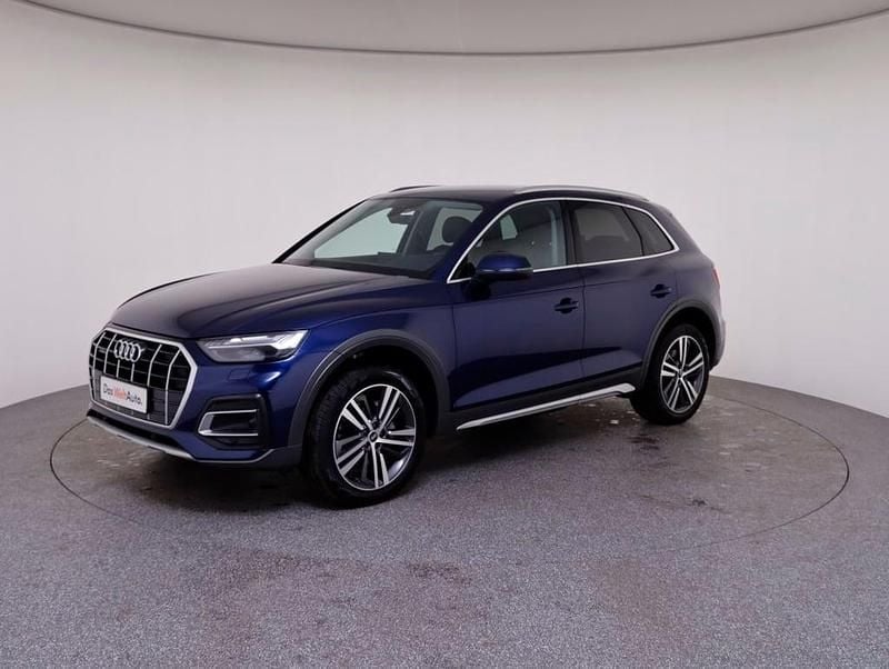 Albastru inchis metalic Utilizat 2022 Audi Q5 Advanced Plus SUV | 41.500 EUR (Scump) - Imagine 1/4