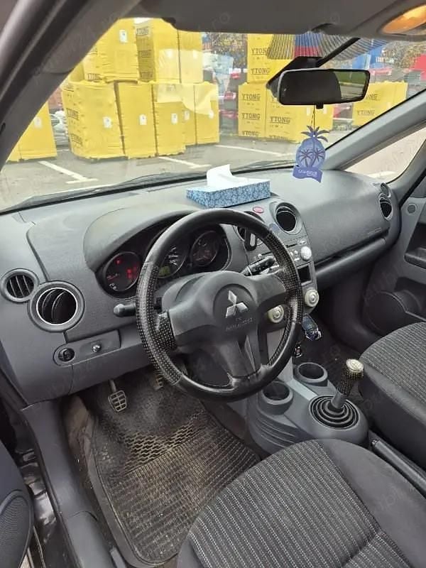 Second-hand Mitsubishi Colt 75 CP (55 kW) 2007 Hatchback