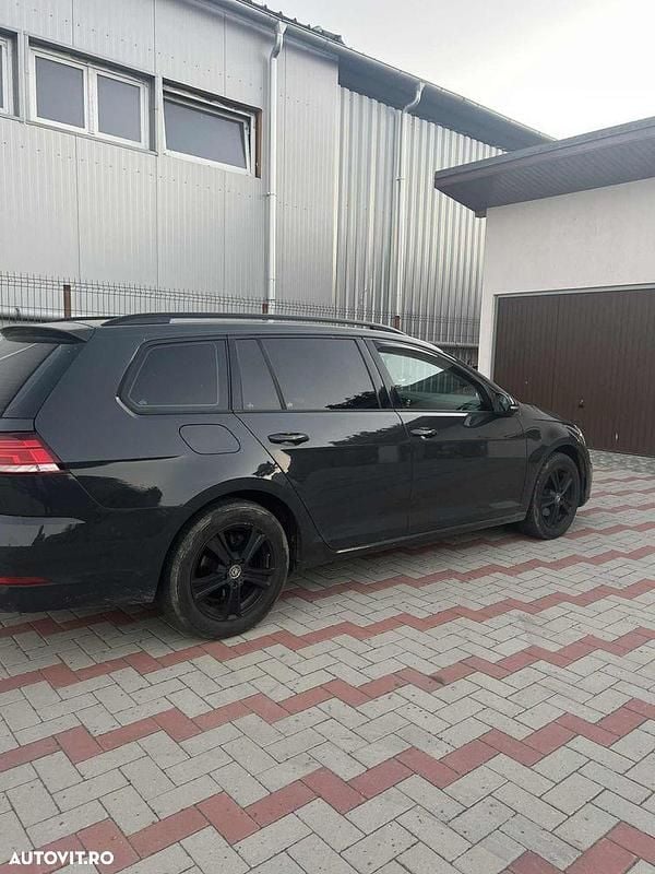 Second-hand VW Golf VII Comfortline 115 CP (84 kW) 2017 Culoarenegru Break