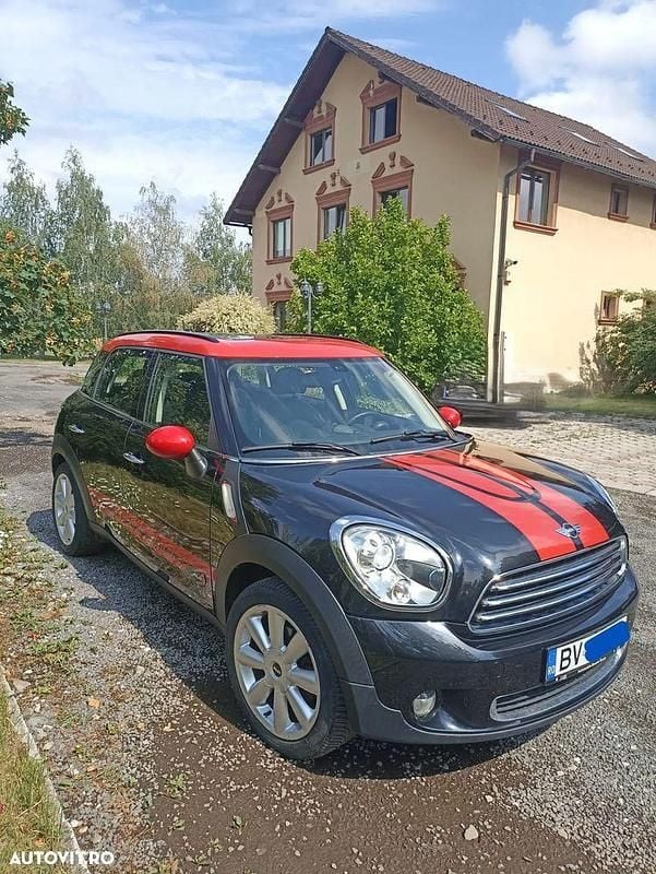 Culoarenegru Utilizat 2012 Mini Cooper D Countryman SUV | 8.600 EUR (Preț OK) - Imagine 1/4