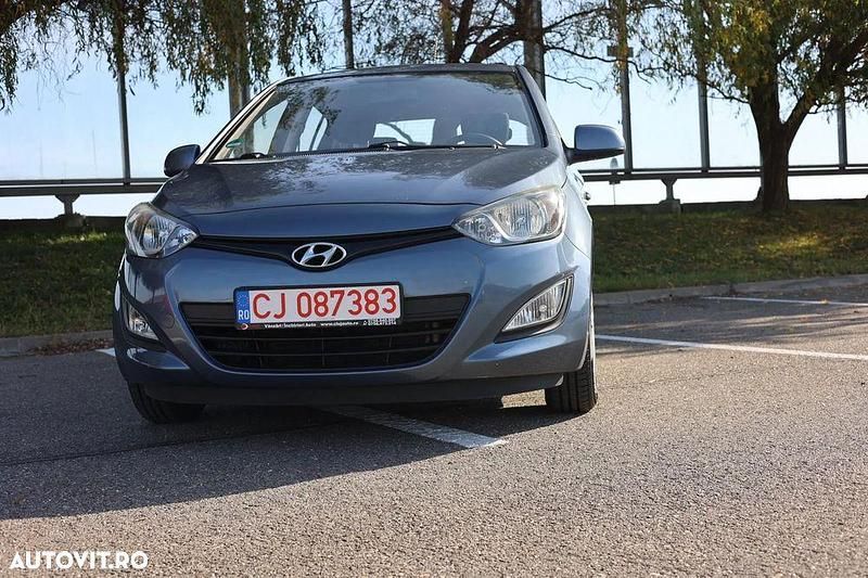 Culoarealbastru Utilizat 2013 Hyundai i20 Edition | 5.690 EUR (Preț OK) - Imagine 1/4