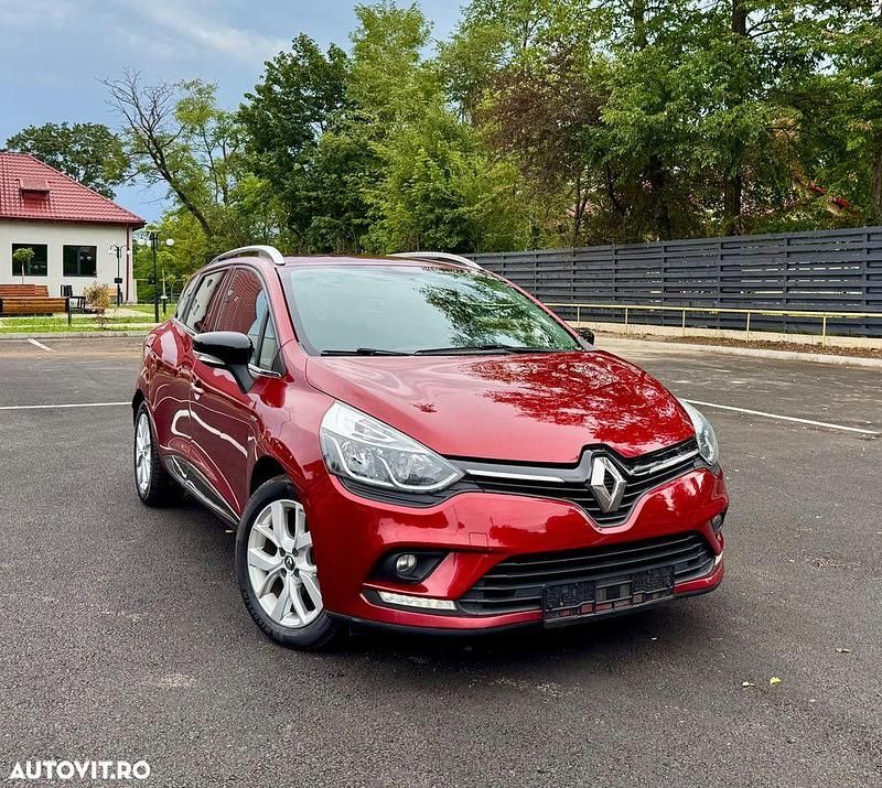 Culoarealte culori Utilizat 2018 Renault Clio GrandTour LIMITED Break | 6.990 EUR (Preț OK) - Imagine 1/4