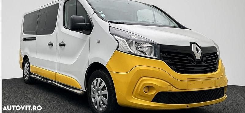 Culoarealb Utilizat 2018 Renault Trafic Komfort Monovolum | 8.650 EUR (Super Preț) - Imagine 1/4
